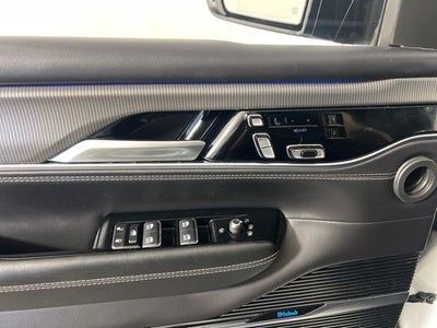 2022 Jeep Grand Wagoneer Series II