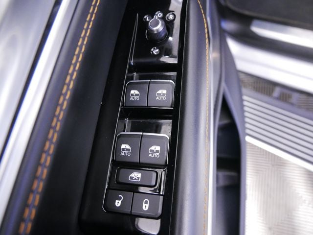 2023 Jeep Grand Wagoneer Series III