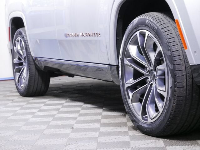 2023 Jeep Grand Wagoneer Series III