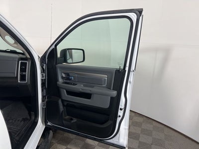 2019 RAM 1500 Classic SLT