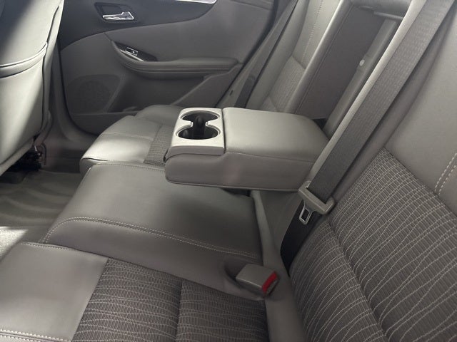 2019 Chevrolet Impala LS 1LS