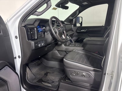 2025 GMC Sierra 2500HD AT4X