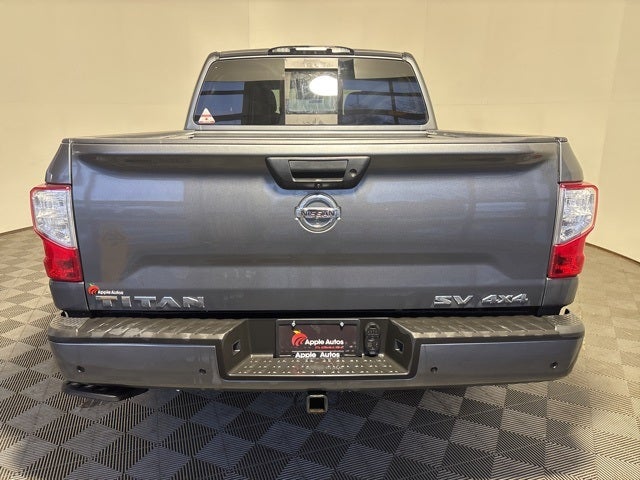 2021 Nissan Titan SV