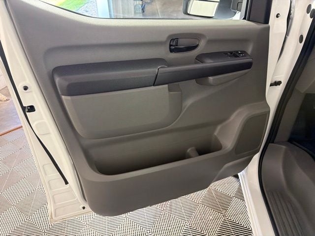2020 Nissan NV2500 HD SV