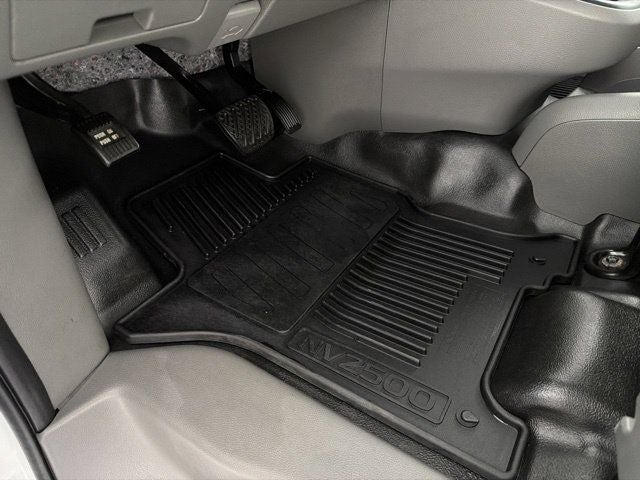 2020 Nissan NV2500 HD SV