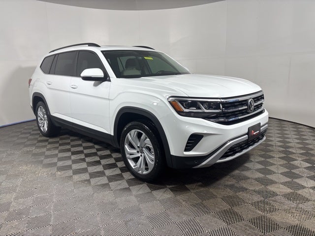 2022 Volkswagen Atlas 3.6L V6 SE w/Technology