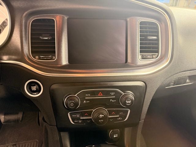 2017 Dodge Charger SXT