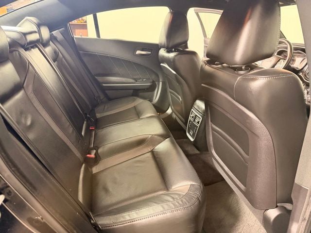 2017 Dodge Charger SXT