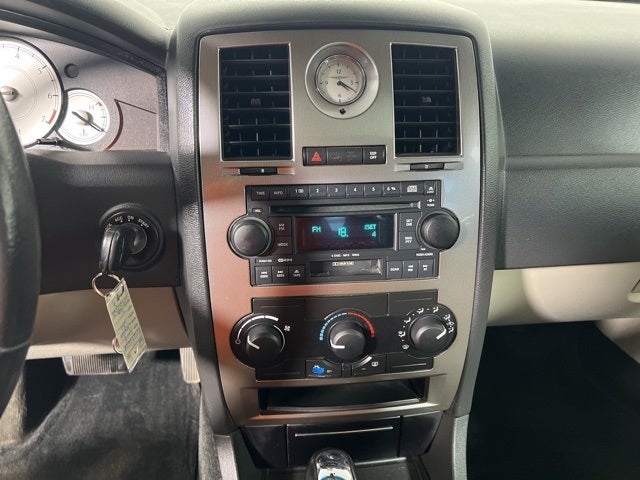 2005 Chrysler 300 Touring