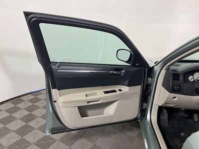 2005 Chrysler 300 Touring