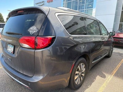 2020 Chrysler Pacifica Touring L Plus