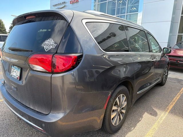 2020 Chrysler Pacifica Touring L Plus