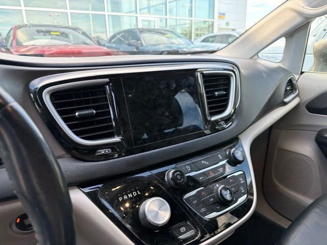 2020 Chrysler Pacifica Touring L Plus