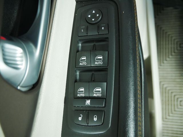 2017 Chrysler Pacifica Touring L Plus