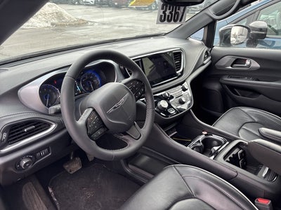 2025 Chrysler Pacifica Limited