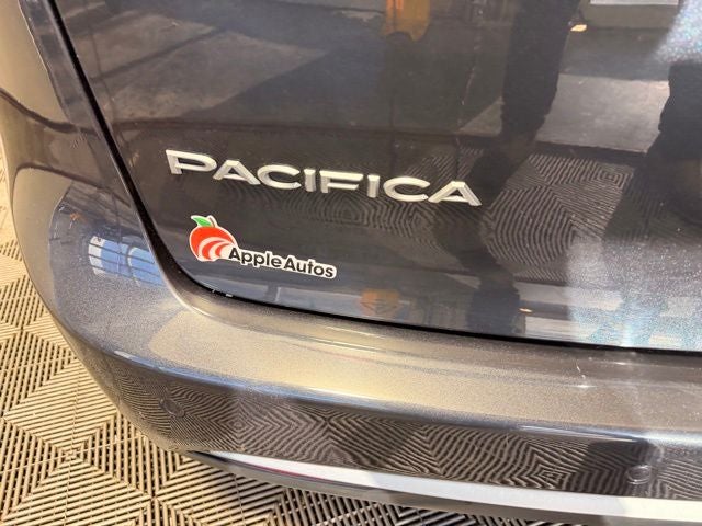 2021 Chrysler Pacifica Hybrid Pinnacle