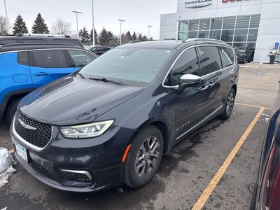 2021 Chrysler Pacifica Hybrid Pinnacle