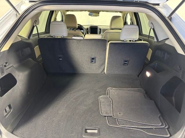 2024 Ford Edge SE