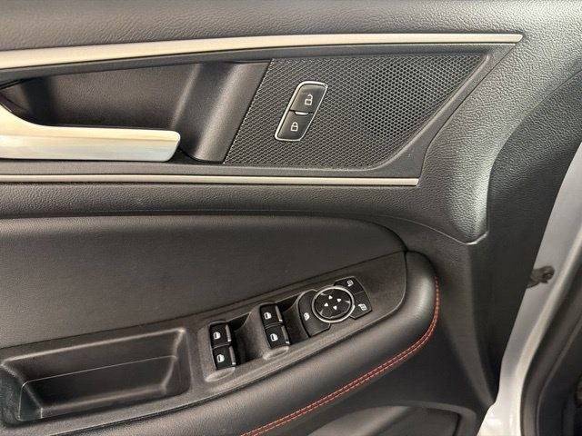 2024 Ford Edge ST Line