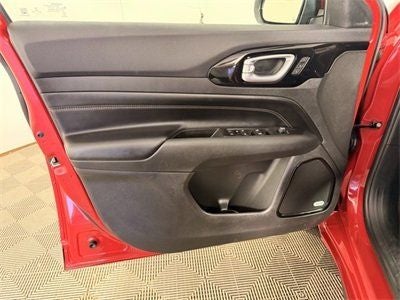 2022 Jeep Compass (RED) Edition