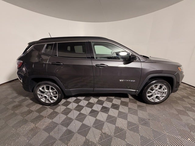 2023 Jeep Compass Latitude Lux