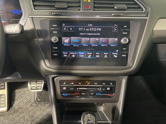 2023 Volkswagen Tiguan 2.0T SE R-Line Black