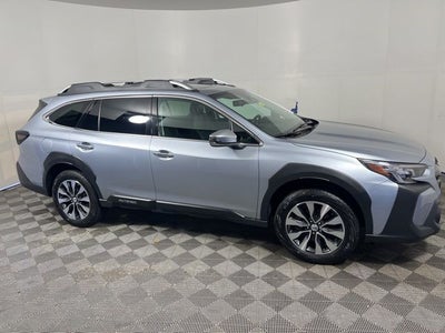 2023 Subaru Outback Touring