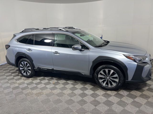2023 Subaru Outback Touring