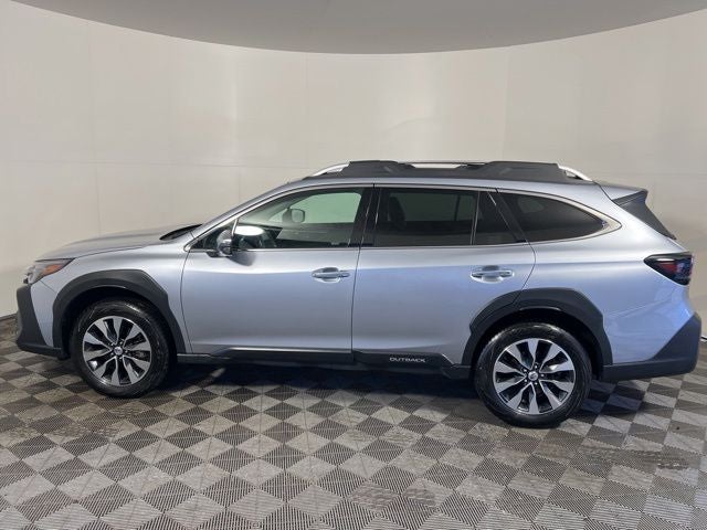2023 Subaru Outback Touring