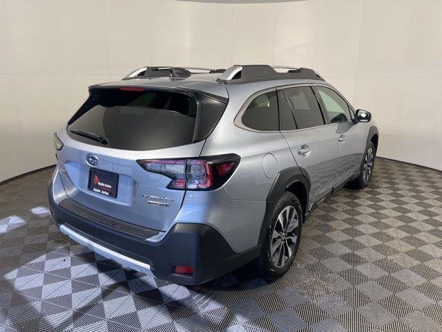 2023 Subaru Outback Touring
