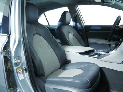 2019 Toyota Camry XLE