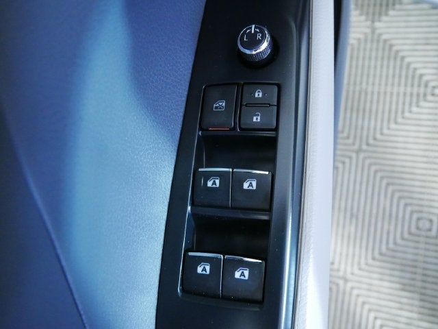 2019 Toyota Camry XLE