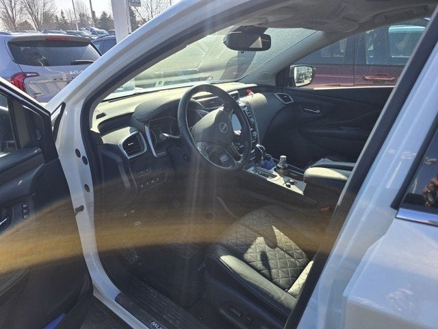 2023 Nissan Murano Platinum