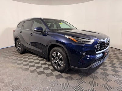 2024 Toyota Highlander Hybrid XLE
