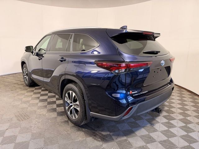 2024 Toyota Highlander Hybrid XLE
