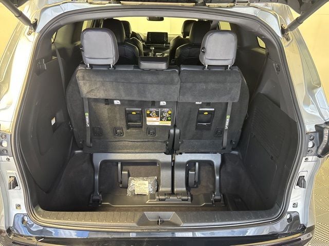 2022 Toyota Sienna XSE 7 Passenger
