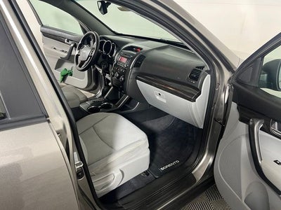2011 Kia Sorento LX