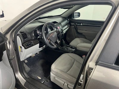 2011 Kia Sorento LX
