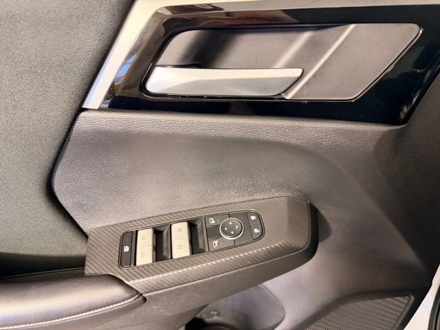 2024 Mitsubishi Outlander ES