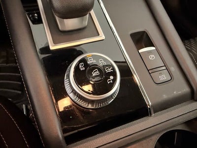 2024 Mitsubishi Outlander ES