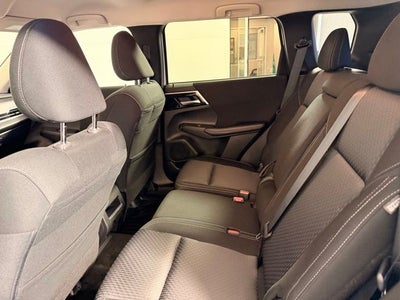 2024 Mitsubishi Outlander ES