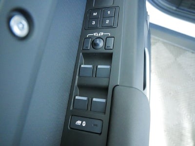 2026 Land Rover Defender 110 S