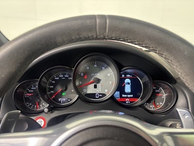 2014 Porsche Cayenne GTS