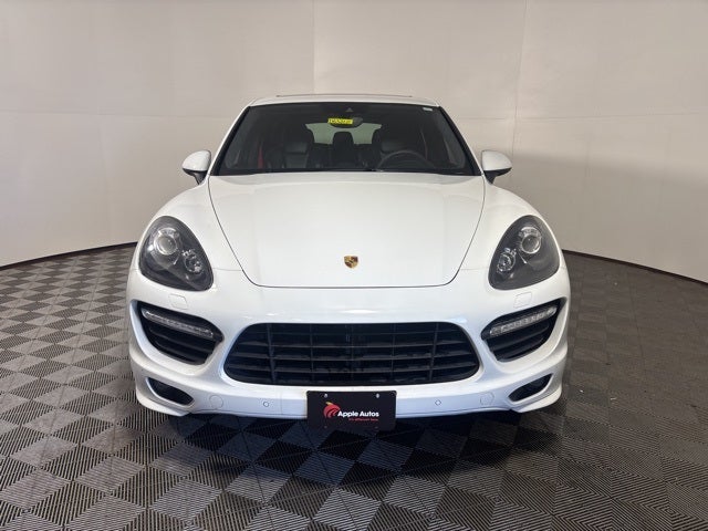 2014 Porsche Cayenne GTS