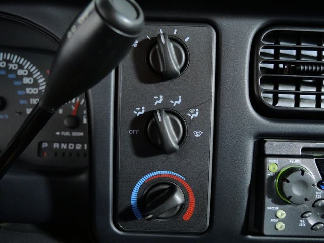 1999 Dodge Dakota Base 112 WB
