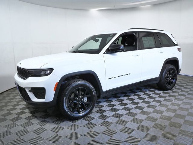 2024 Jeep Grand Cherokee Altitude