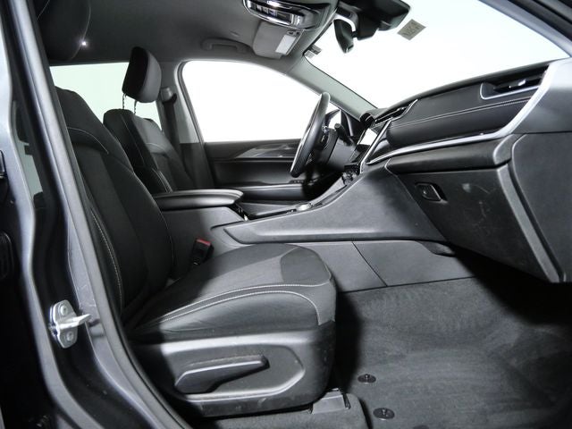 2022 Jeep Grand Cherokee L Laredo