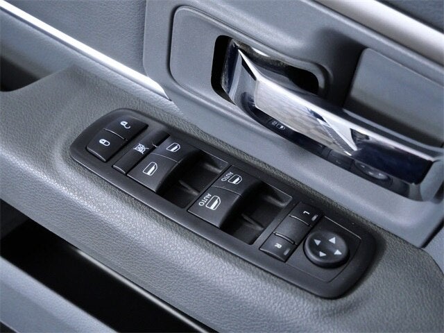 2019 RAM 1500 Classic SLT