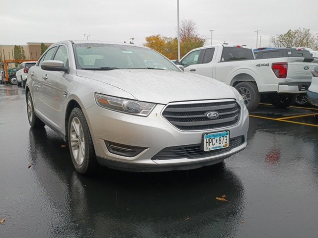 2016 Ford Taurus SEL