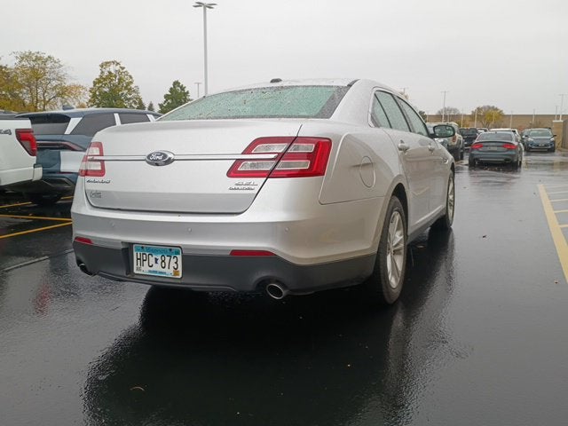 2016 Ford Taurus SEL